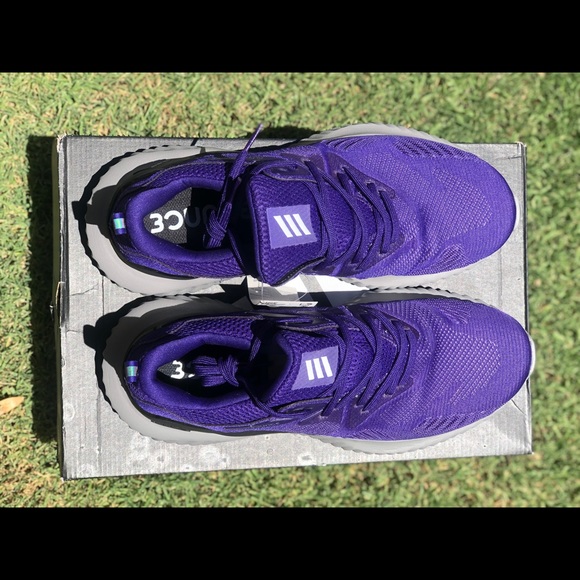 Brand new adidas men shoes purples size 10 - Picture 2 of 3